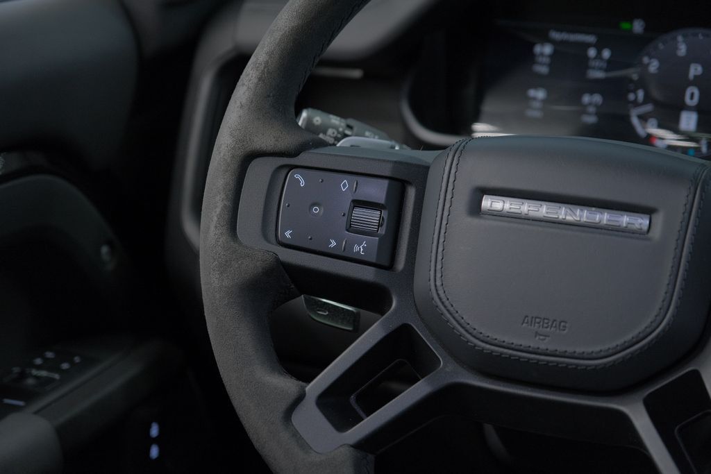 2023 Land Rover Defender 110 V8 Miami FL