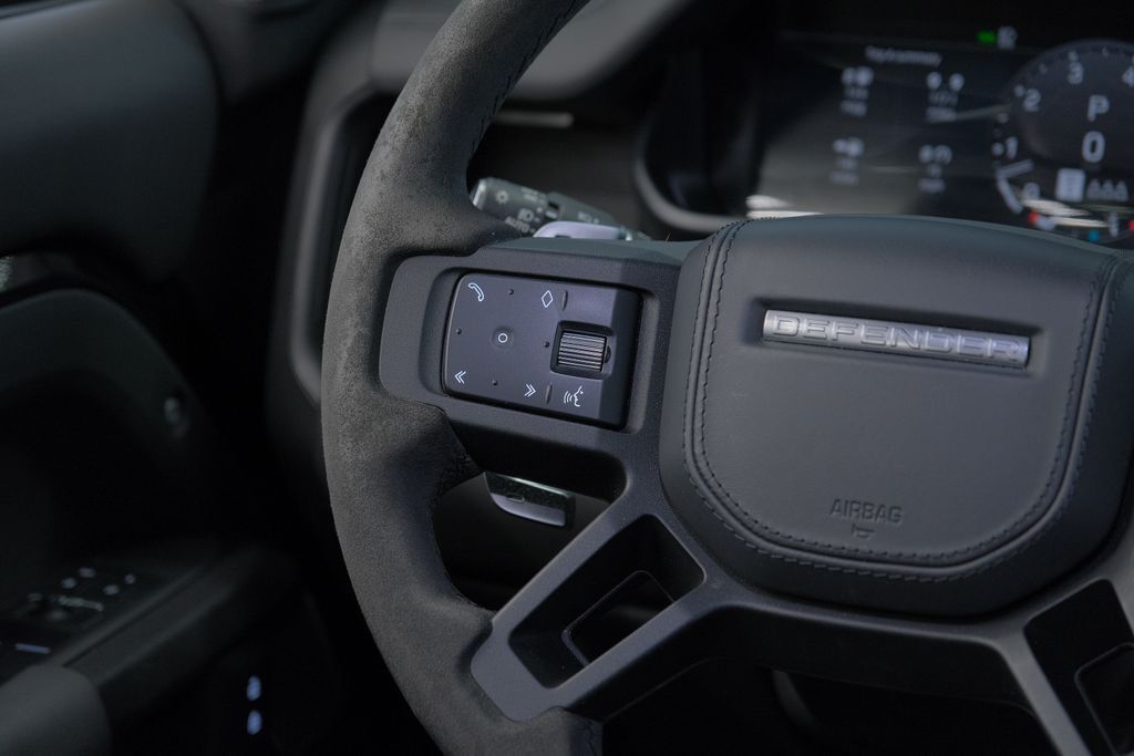 2023 Land Rover Defender 110 V8 Miami FL