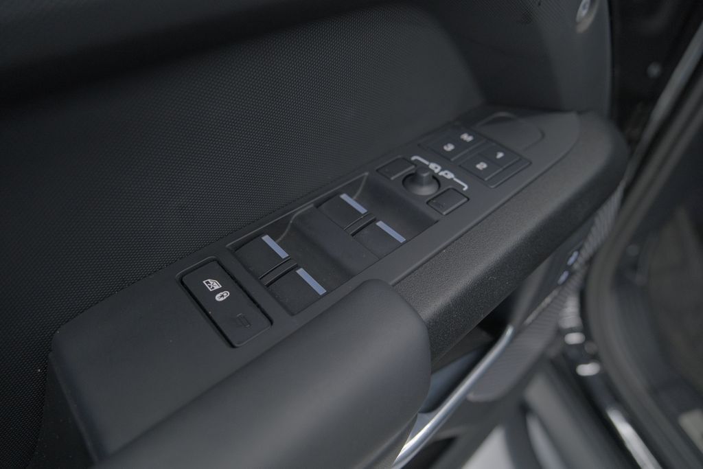 2023 Land Rover Defender 110 V8 Miami FL