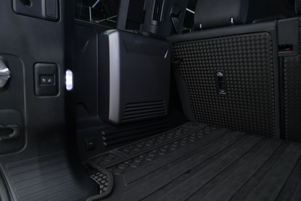 2023 Land Rover Defender 110 V8 Miami FL