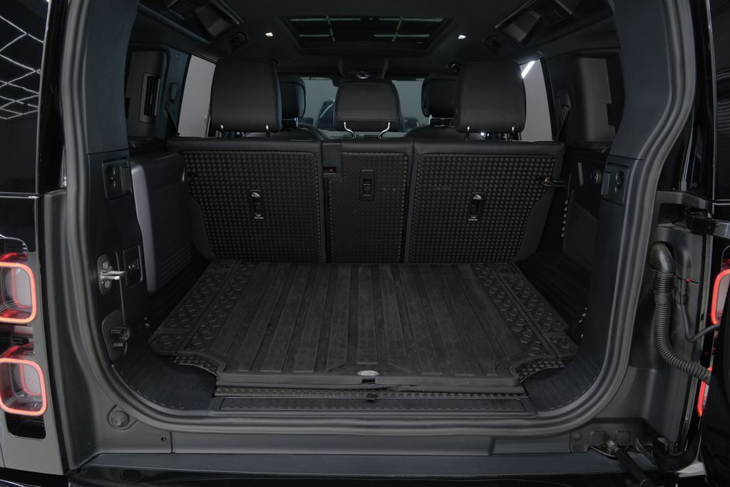 2023 Land Rover Defender 110 V8 Miami FL