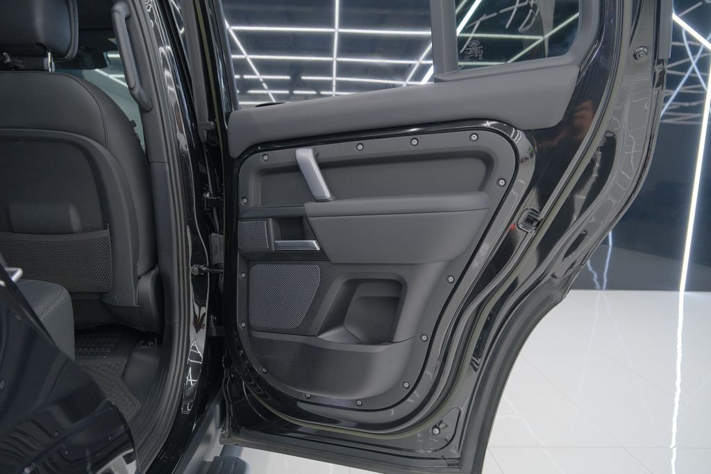 2023 Land Rover Defender 110 V8 Miami FL