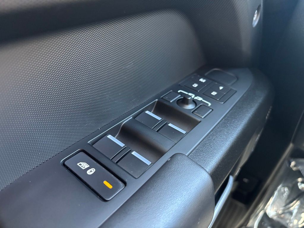 2023 Land Rover Defender 110 V8 Tucson AZ