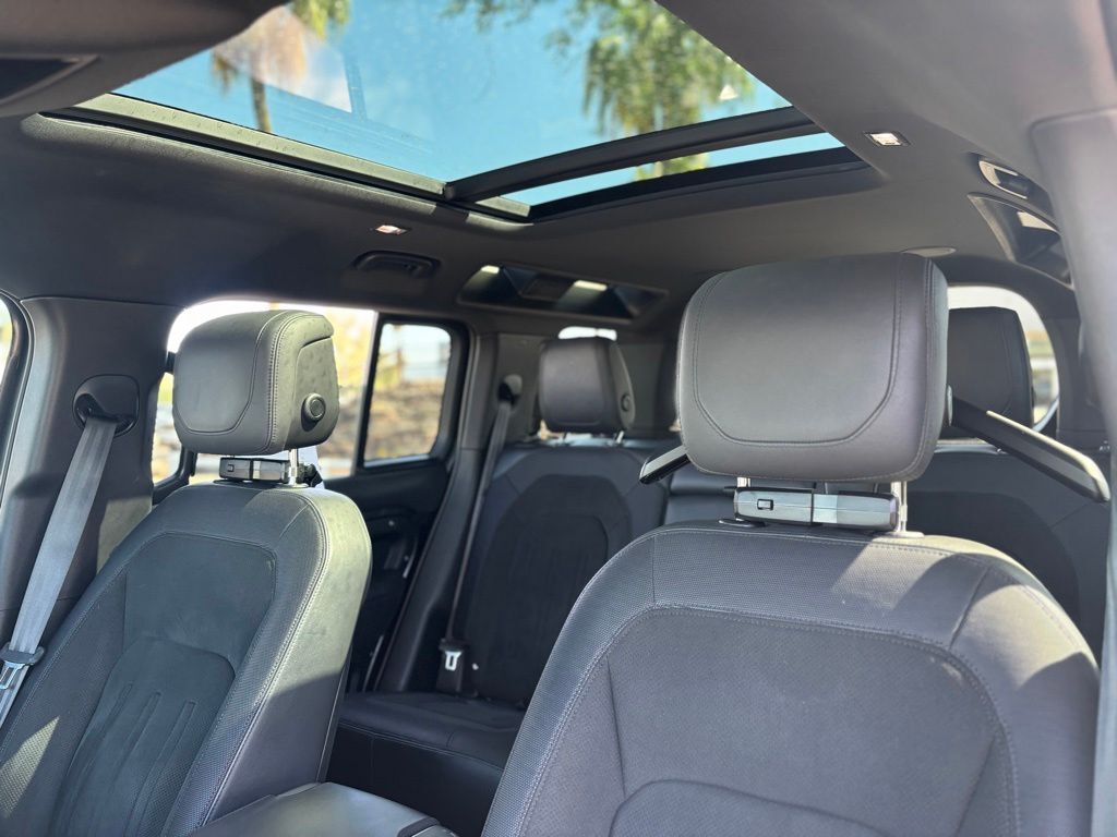 2023 Land Rover Defender 110 V8 Tucson AZ