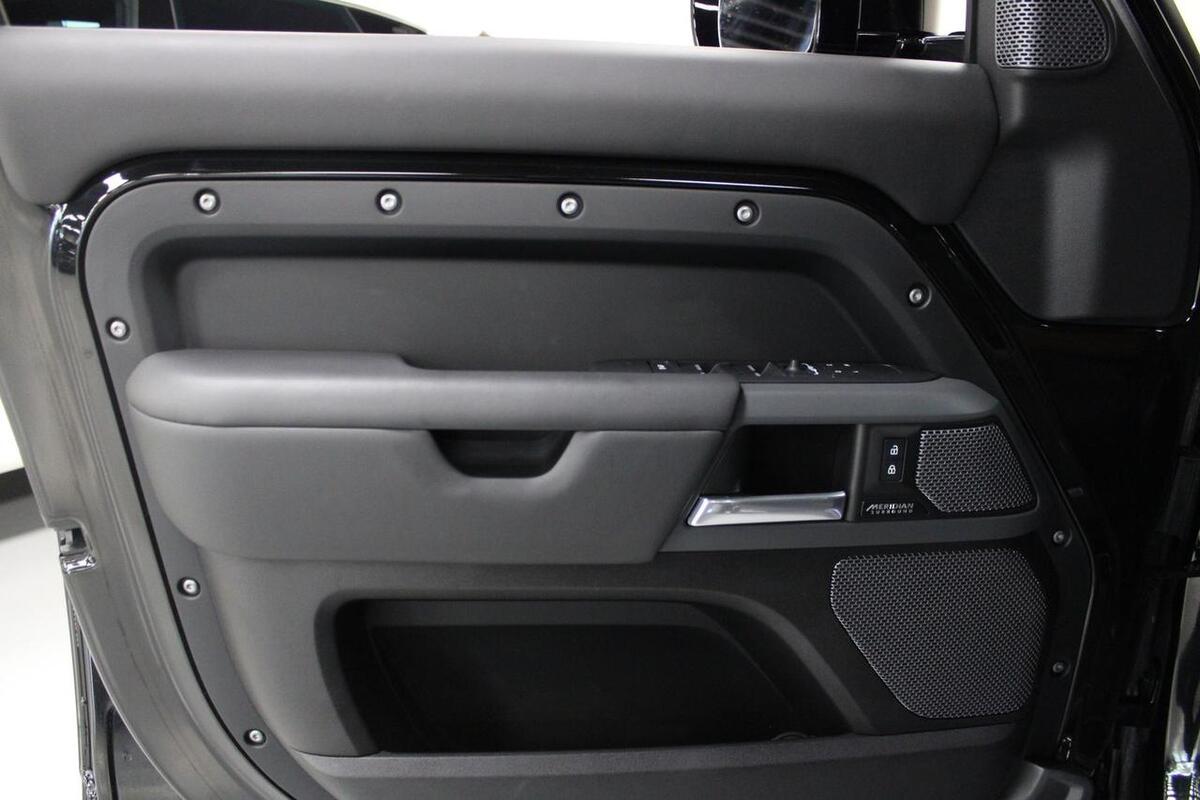 2023 Land Rover Defender 110 X Dublin CA