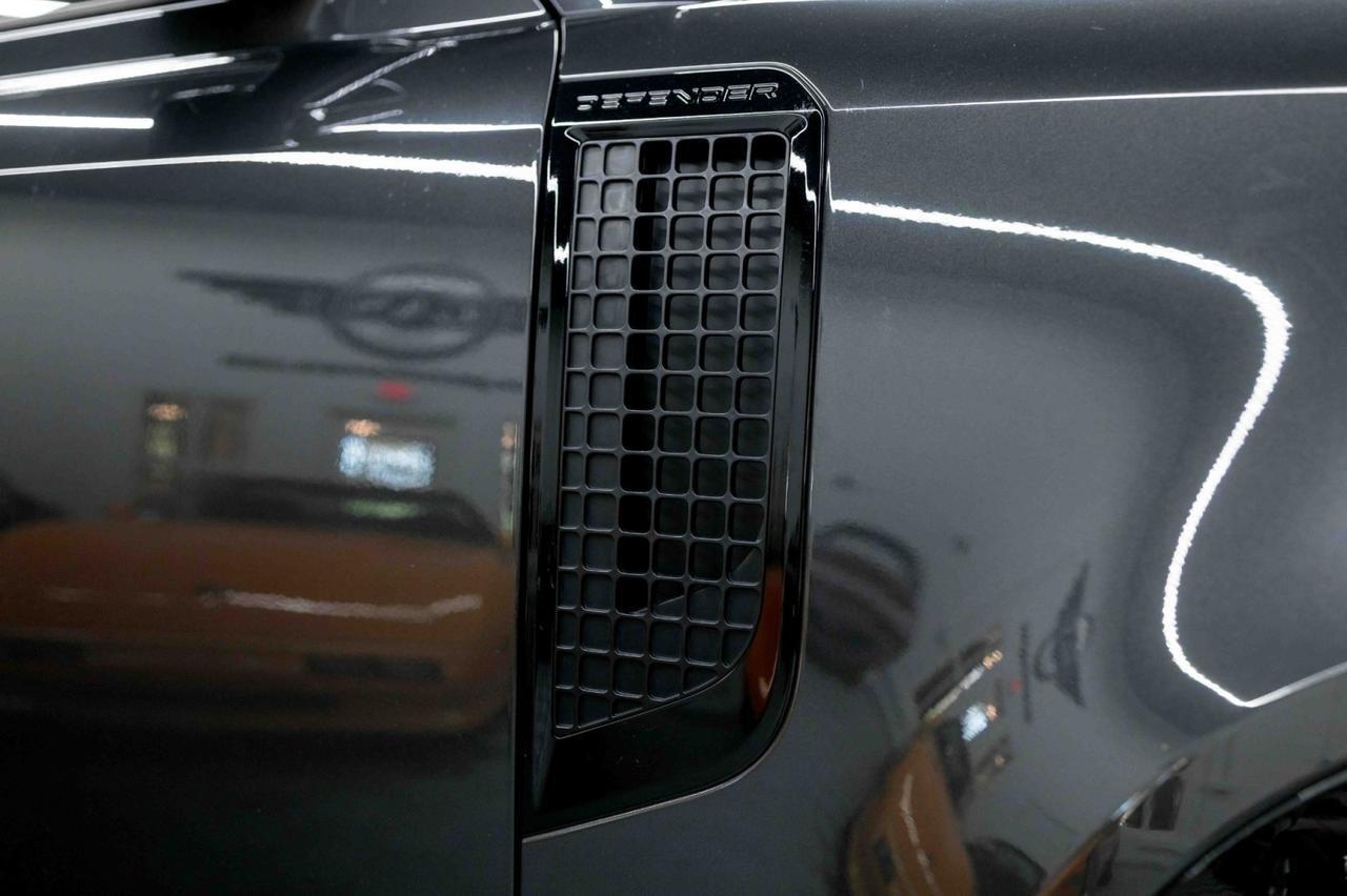 2023 Land Rover Defender 110 X-Dynamic SE Marietta GA