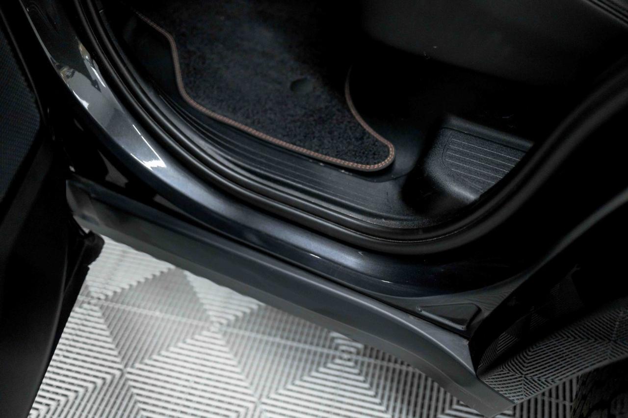 2023 Land Rover Defender 110 X-Dynamic SE Marietta GA