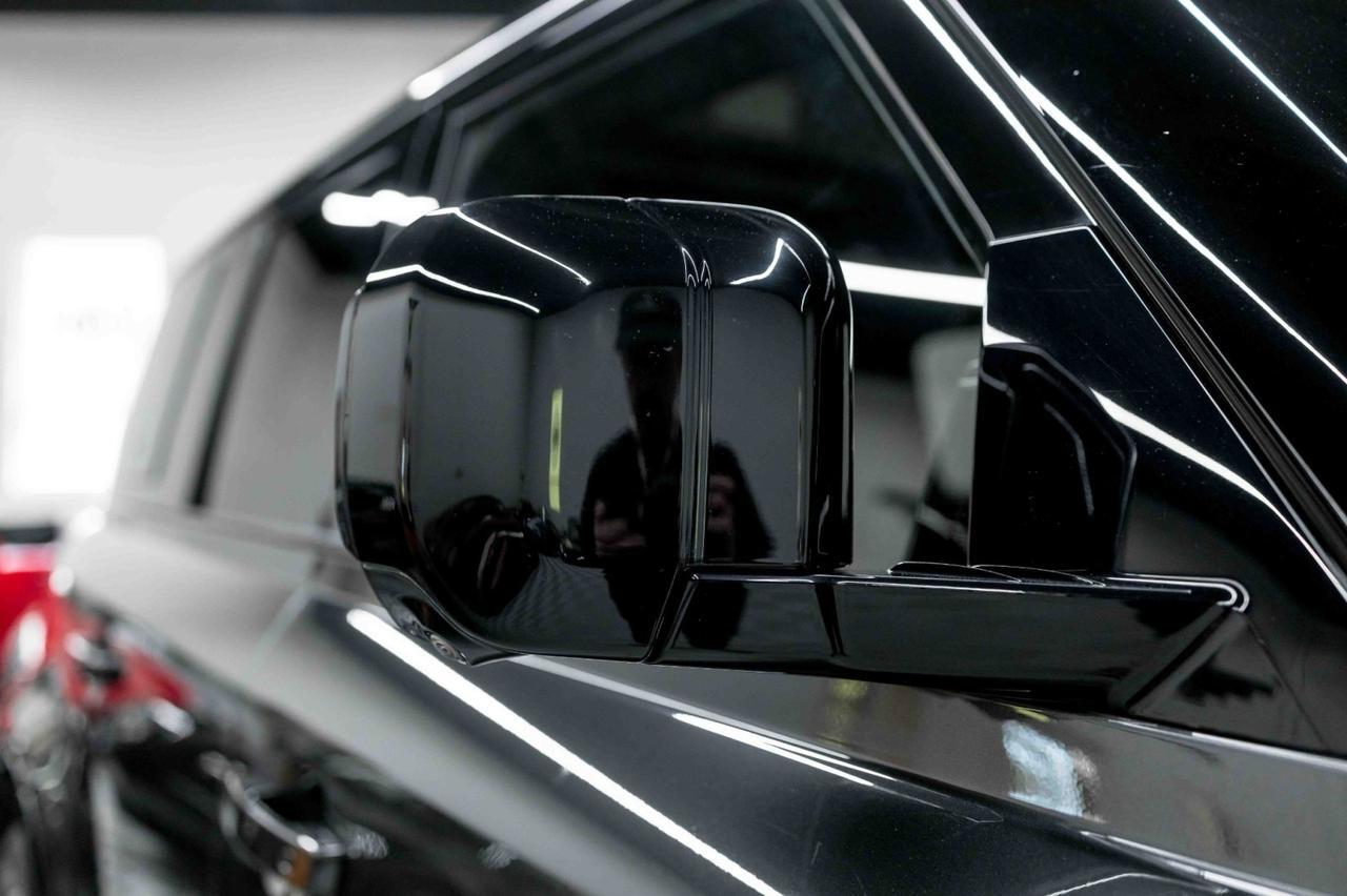 2023 Land Rover Defender 110 X-Dynamic SE Marietta GA