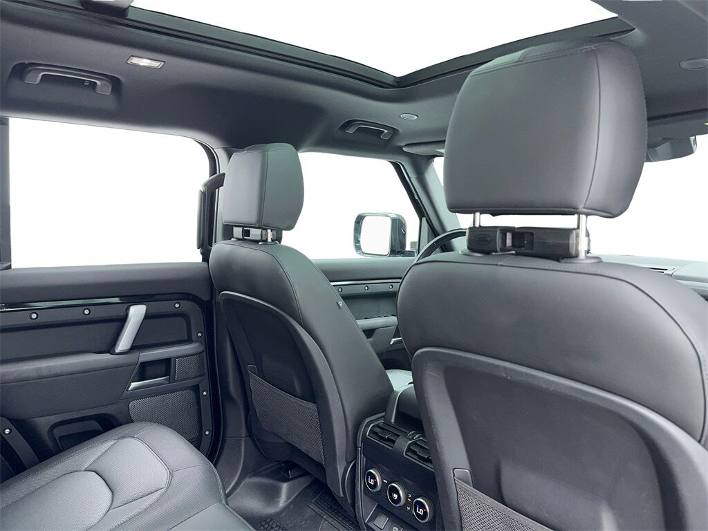 2023 Land Rover Defender 110 X-Dynamic SE NAV,CAM,PANO,CLMT STS,BLIND SPOT Plano TX