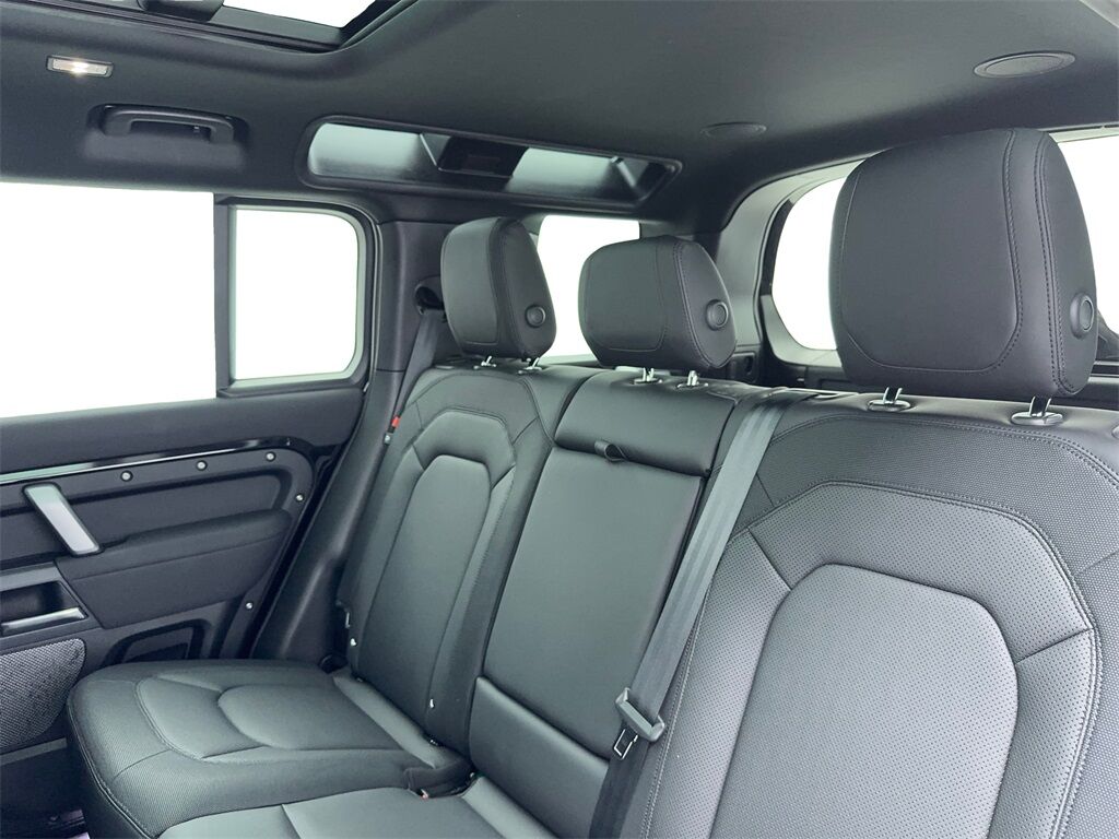 2023 Land Rover Defender 110 X-Dynamic SE NAV,CAM,PANO,CLMT STS,BLIND SPOT Plano TX