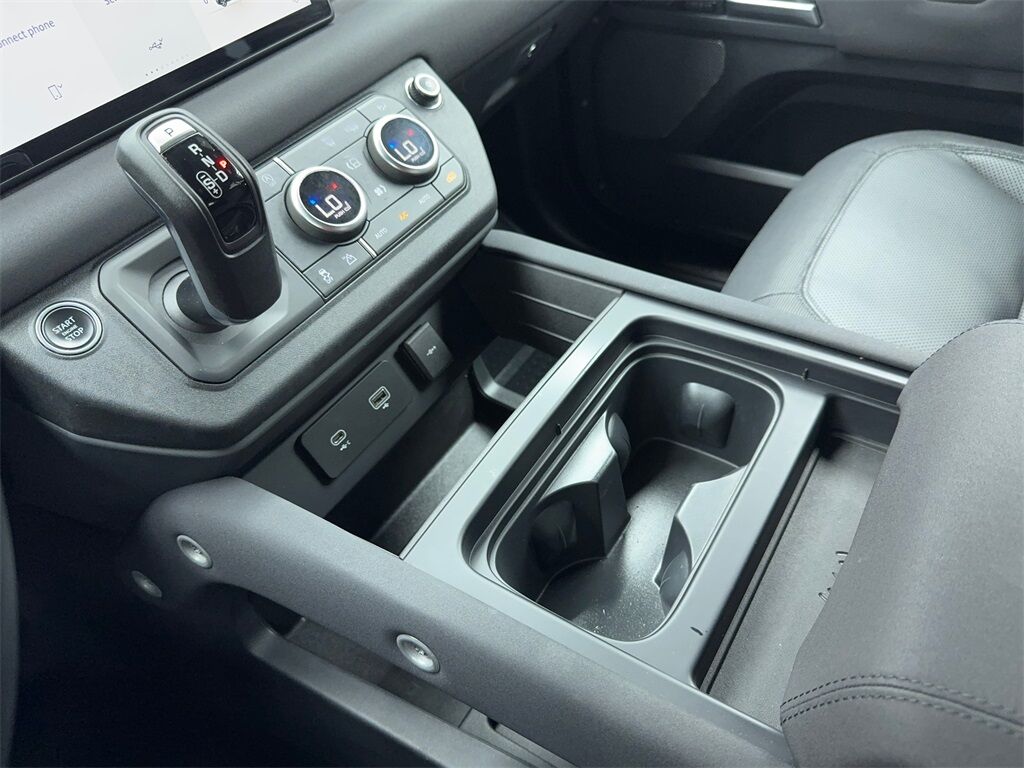 2023 Land Rover Defender 110 X-Dynamic SE NAV,CAM,PANO,CLMT STS,BLIND SPOT Plano TX