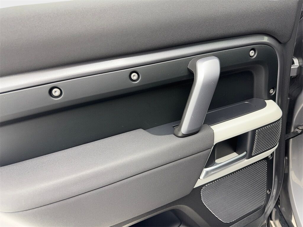 2023 Land Rover Defender 110 X-Dynamic SE NAV,CAM,PANO,HTD STS,BLIND SPOT,22&quot; W Plano TX