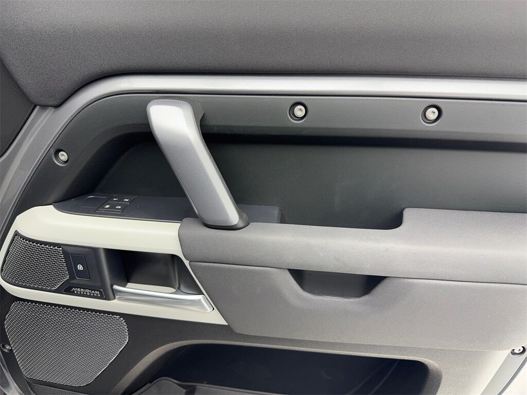2023 Land Rover Defender 110 X-Dynamic SE NAV,CAM,PANO,HTD STS,BLIND SPOT,22&quot; W Plano TX