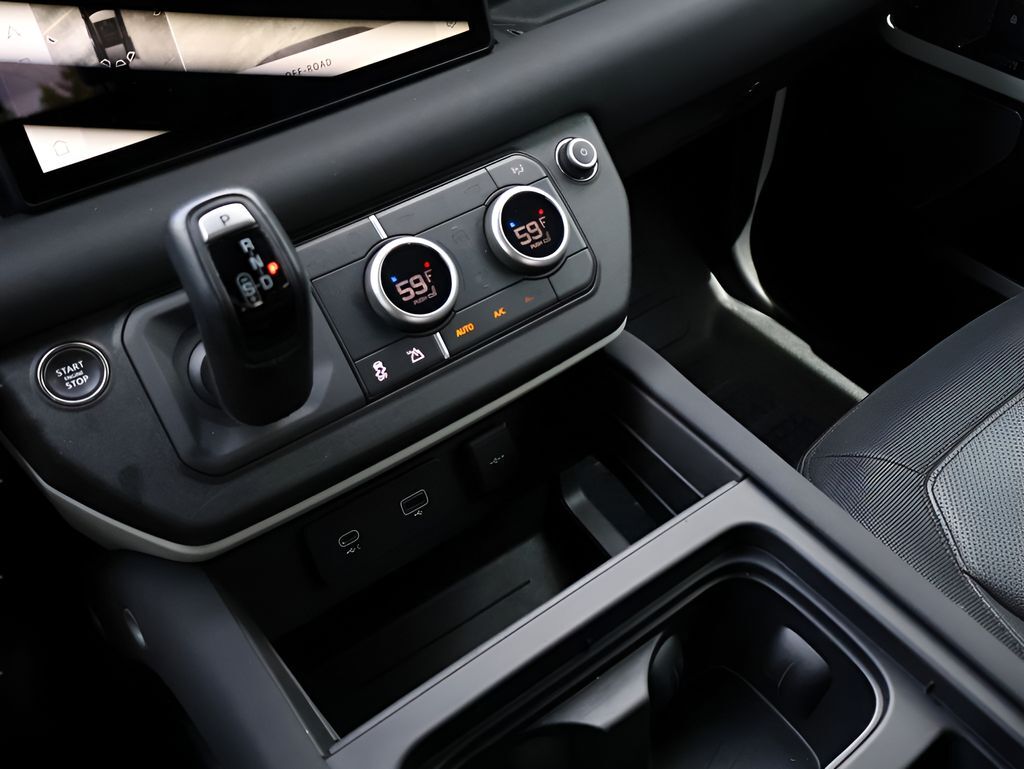 2023 Land Rover Defender 110 X-Dynamic SE San Clemente CA