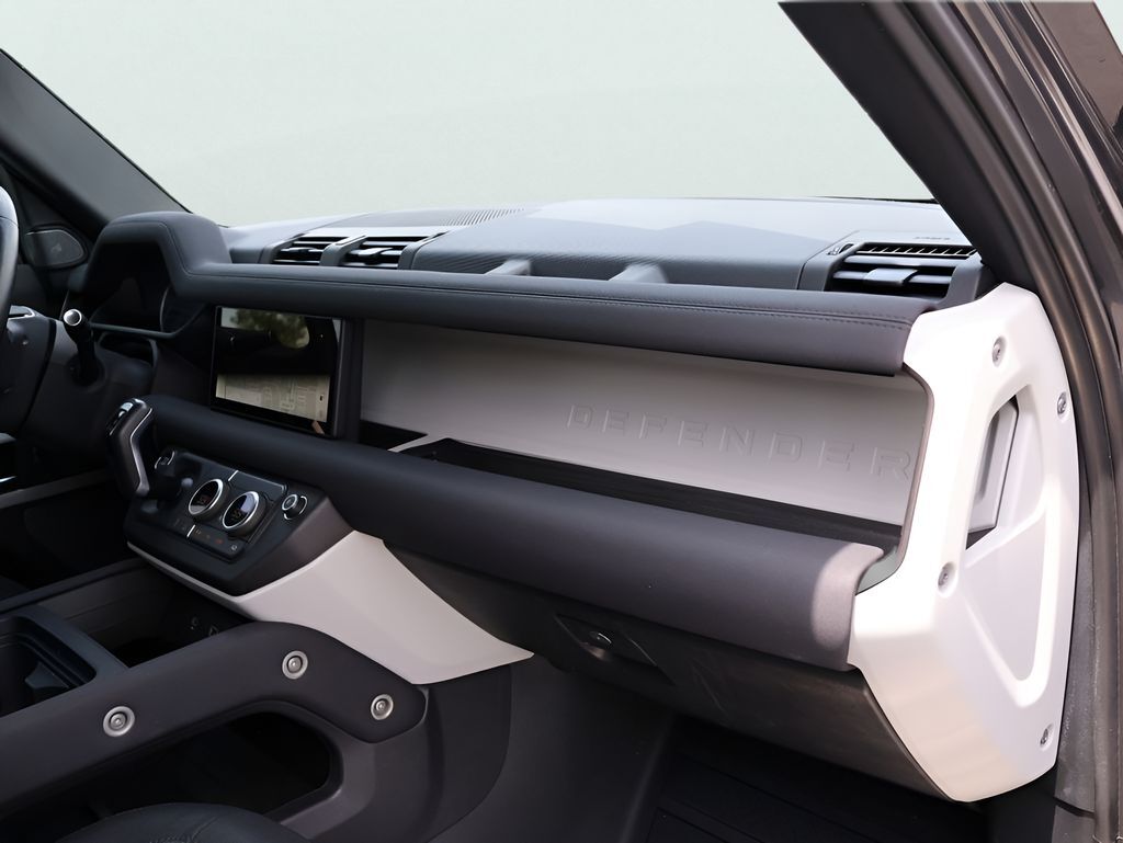 2023 Land Rover Defender 110 X-Dynamic SE San Clemente CA