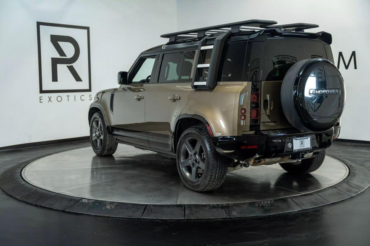 2023 Land Rover Defender 110 X-Dynamic SE Sport Utility 4D St. Louis MO