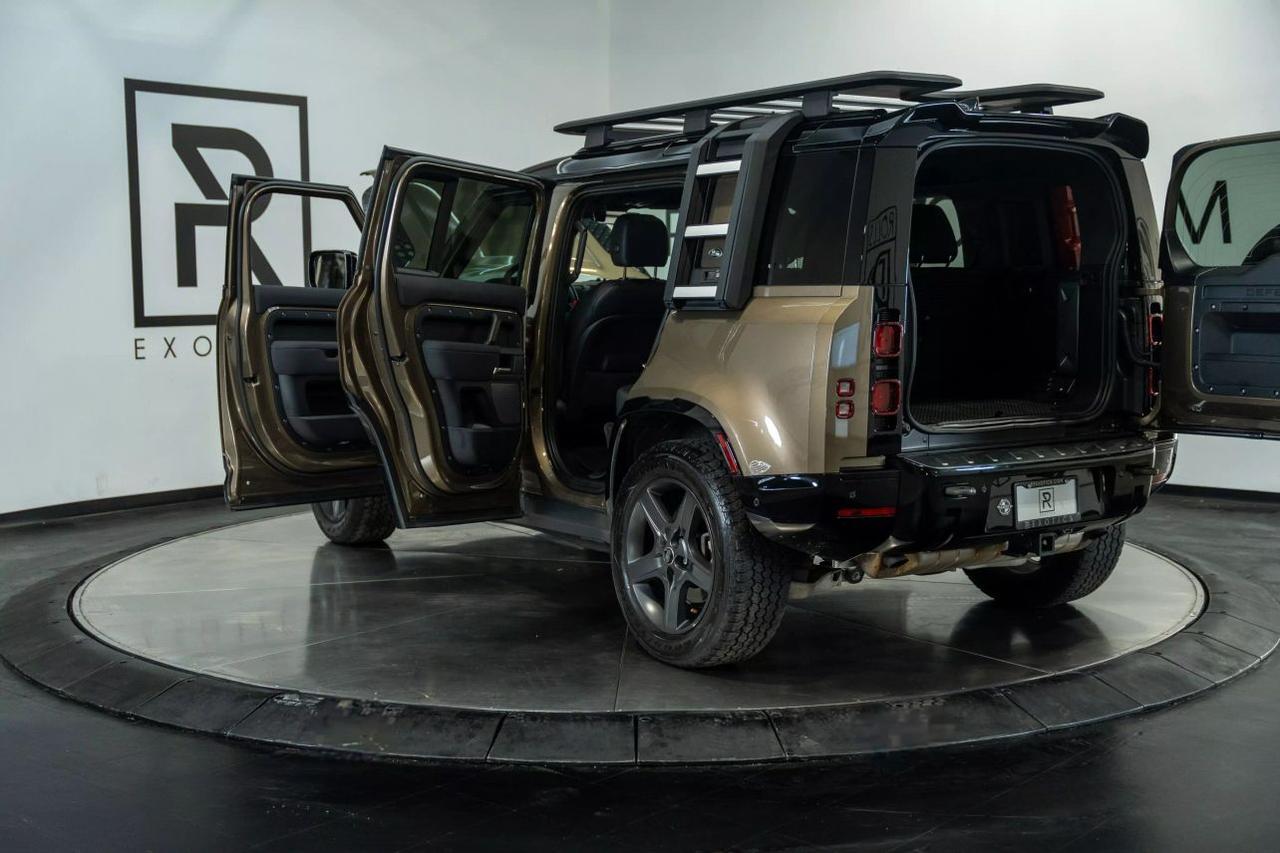 2023 Land Rover Defender 110 X-Dynamic SE Sport Utility 4D St. Louis MO