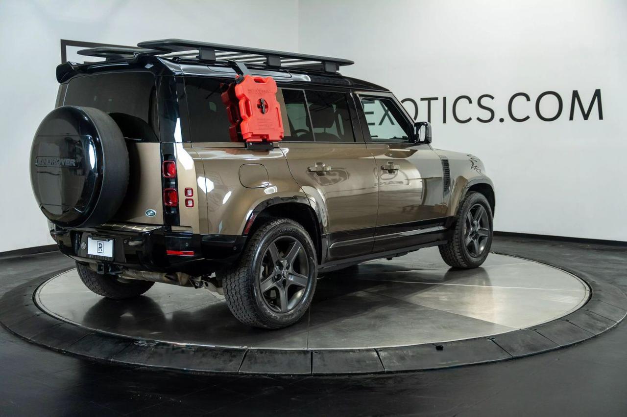 2023 Land Rover Defender 110 X-Dynamic SE Sport Utility 4D St. Louis MO