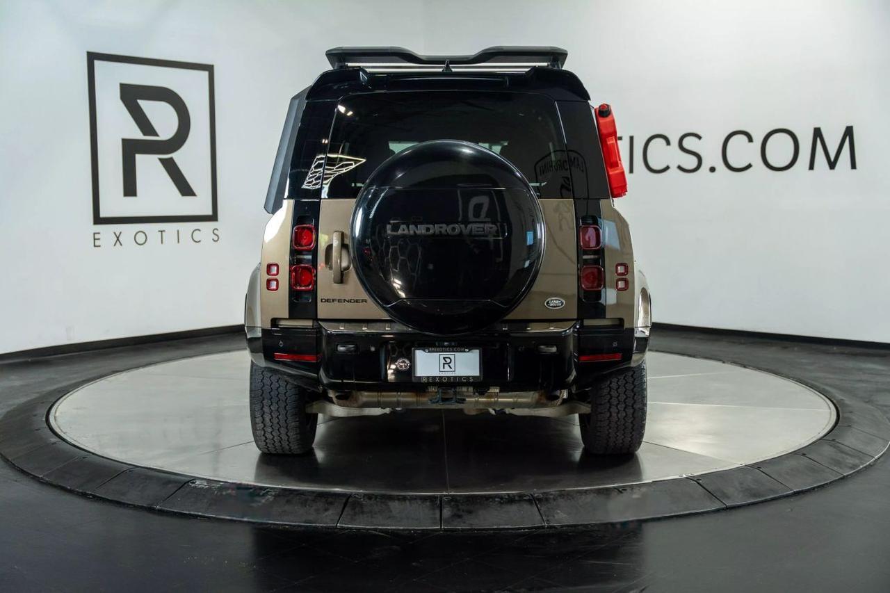 2023 Land Rover Defender 110 X-Dynamic SE Sport Utility 4D St. Louis MO