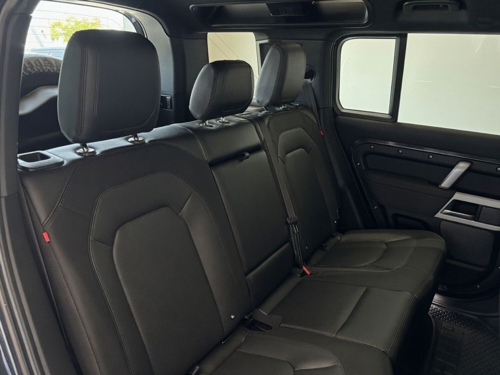 2023 Land Rover Defender 110 X-Dynamic SE Tucson AZ
