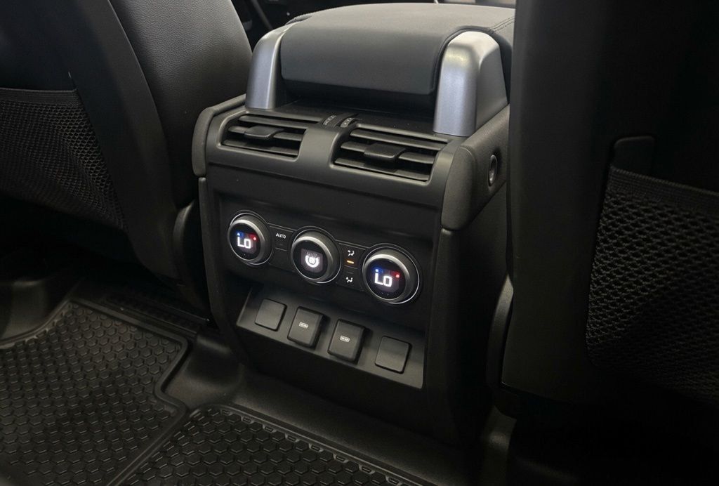 2023 Land Rover Defender 110 X-Dynamic SE Tucson AZ