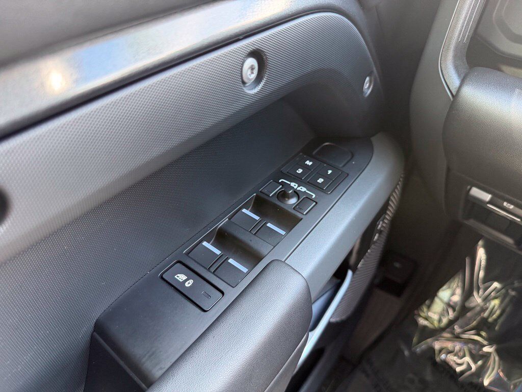 2023 Land Rover Defender 110 X-Dynamic SE Tucson AZ