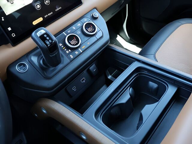 2023 Land Rover Defender 110 X Oshkosh WI