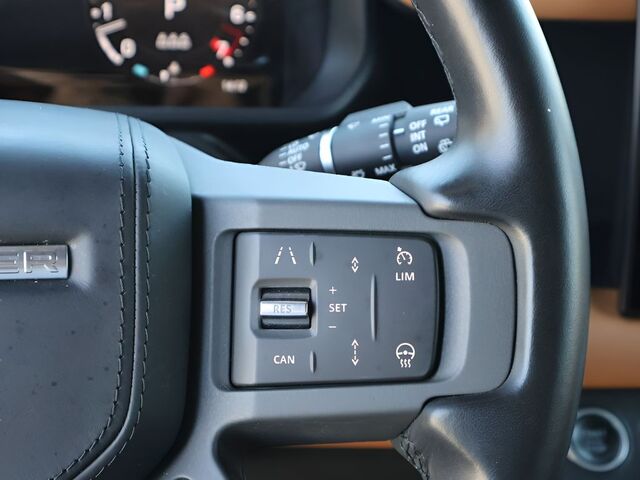 2023 Land Rover Defender 110 X Oshkosh WI