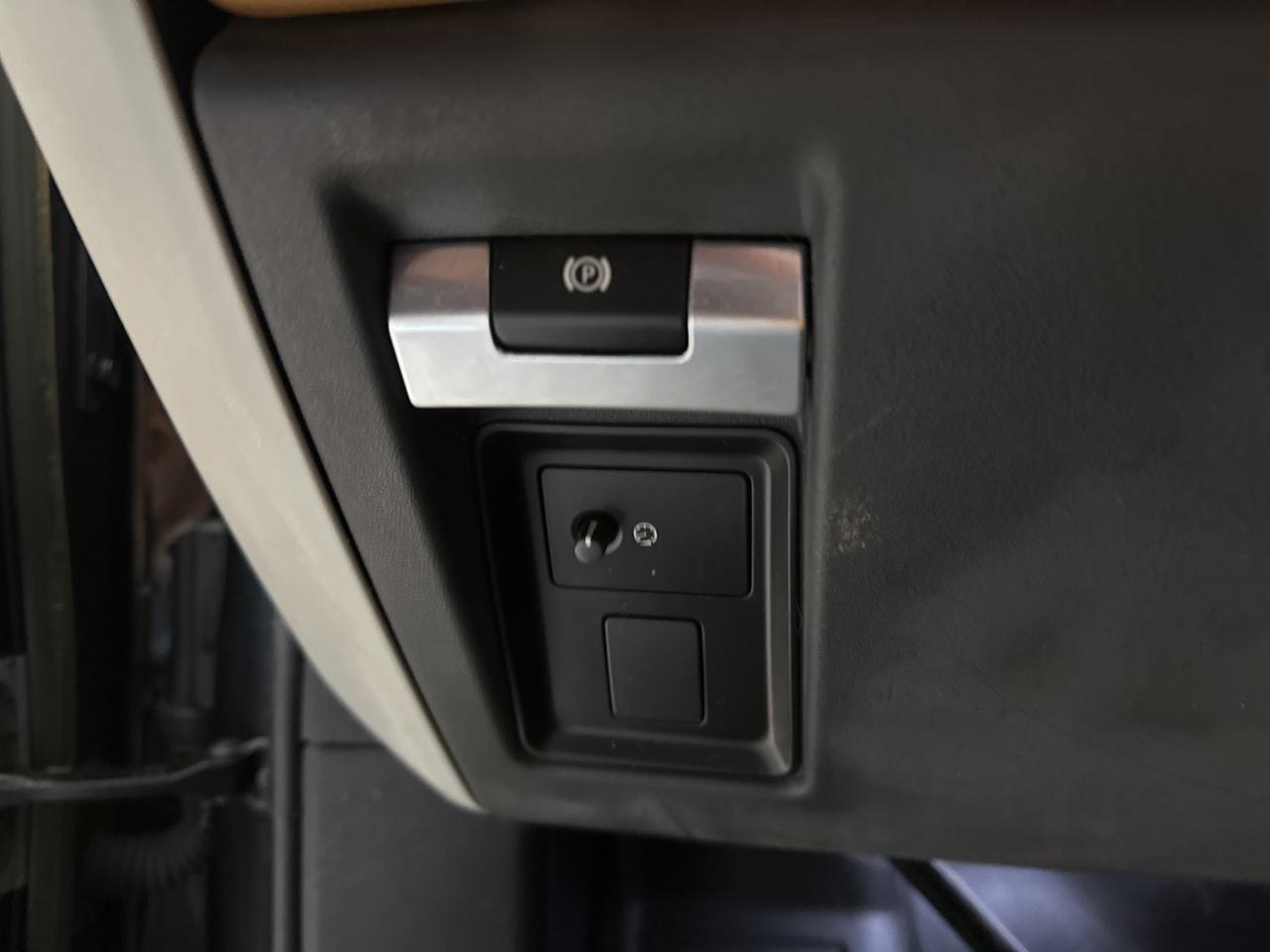 2023 Land Rover Defender 130 First Edition Richmond VA