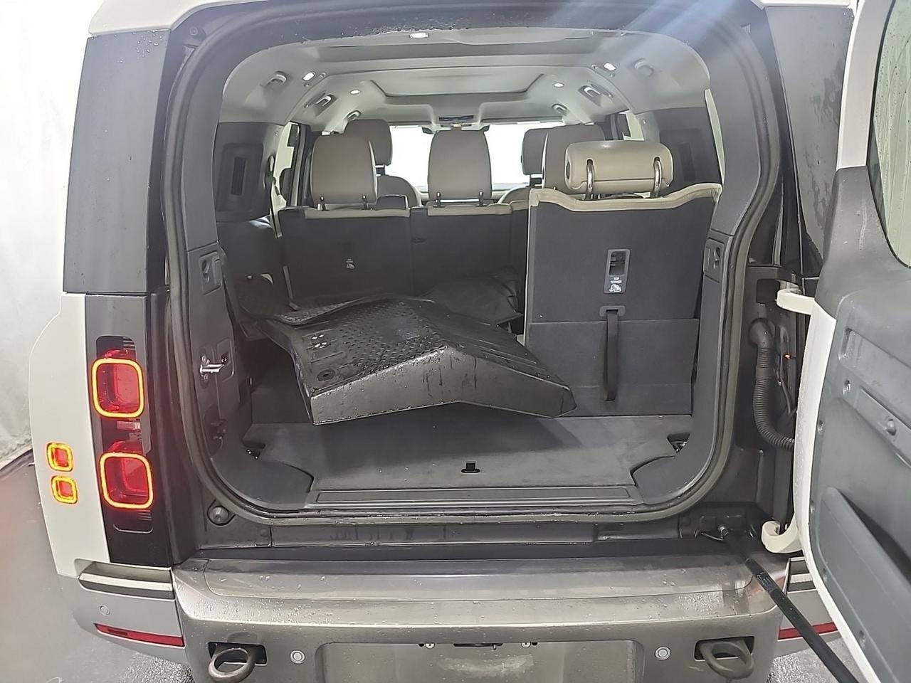 2023 Land Rover Defender 130 S Air Suspension Surround View Camera Portland OR