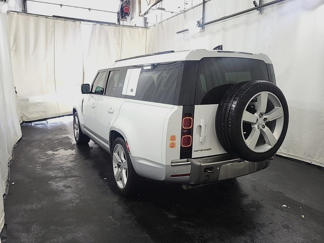 2023 Land Rover Defender 130 S Air Suspension Surround View Camera Portland OR