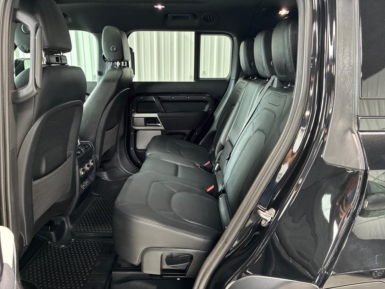 2023 Land Rover Defender 130 SE, Comfort and Convenience Pack, 22in Wheels, 4-Zone Climate Houston TX