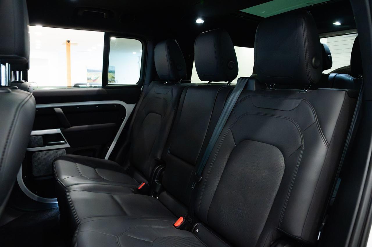 2023 Land Rover Defender 130 SE Gladstone OR