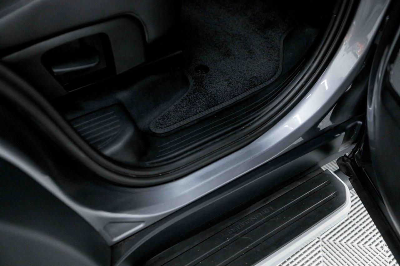 2023 Land Rover Defender 130 SE Marietta GA