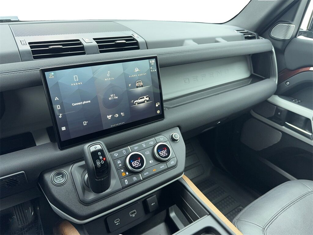 2023 Land Rover Defender 130 SE Plano TX