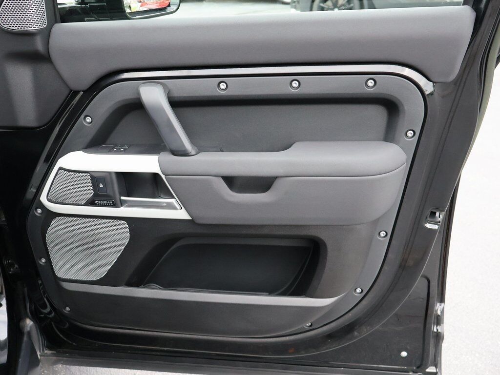 2023 Land Rover Defender 130 SE San Clemente CA