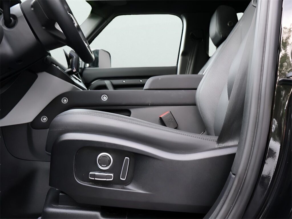 2023 Land Rover Defender 130 SE San Clemente CA