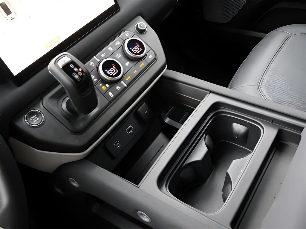 2023 Land Rover Defender 130 SE San Clemente CA