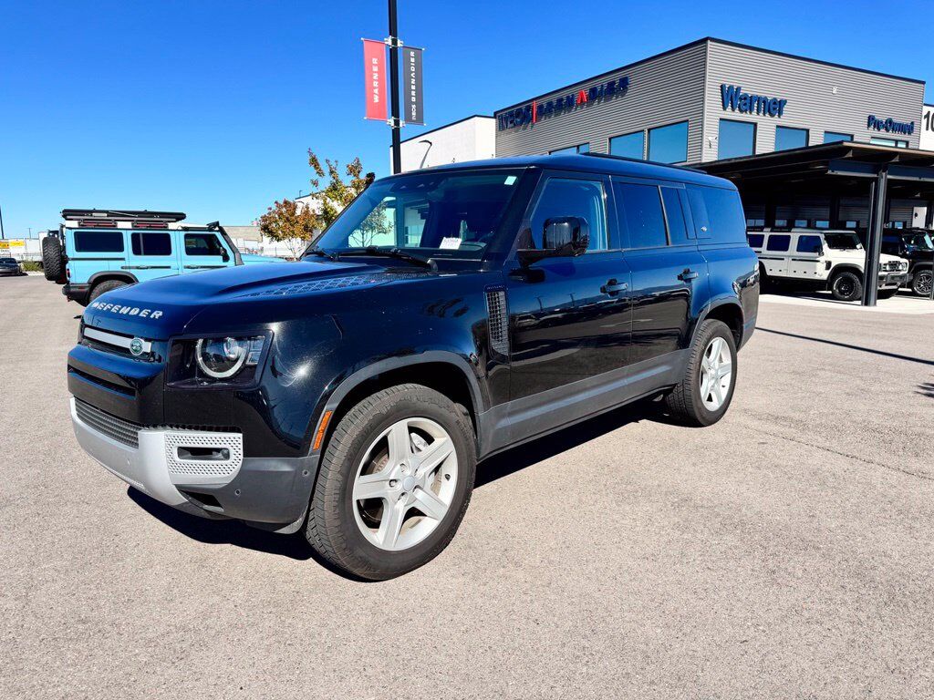2023 Land Rover Defender 130 SE