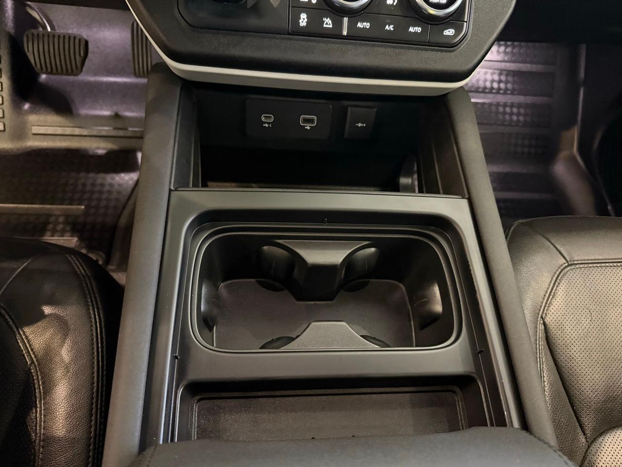 2023 Land Rover Defender 130 SE Hagerstown MD