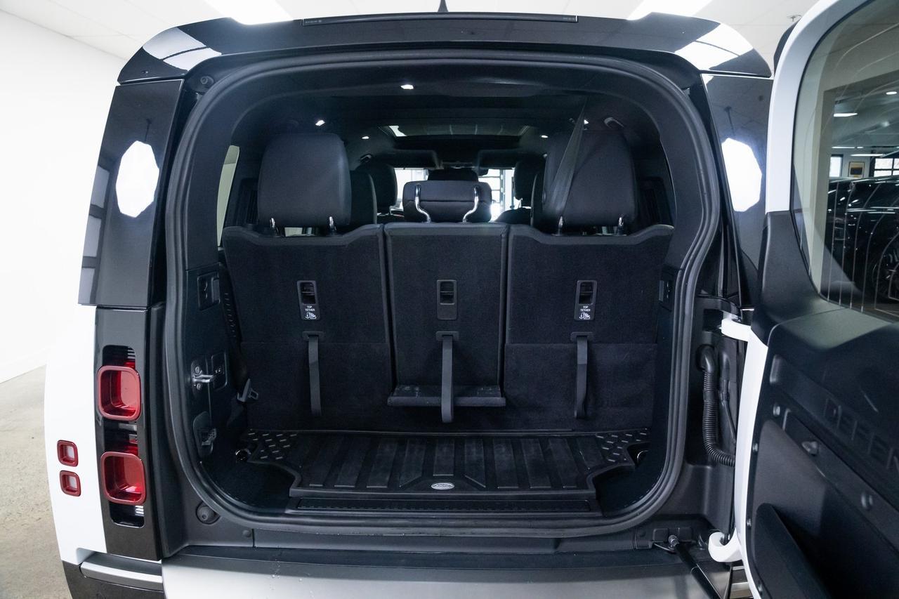 2023 Land Rover Defender 130 X-Dynamic SE 1 Owner 3rd Row Seating Moonroof Portland OR