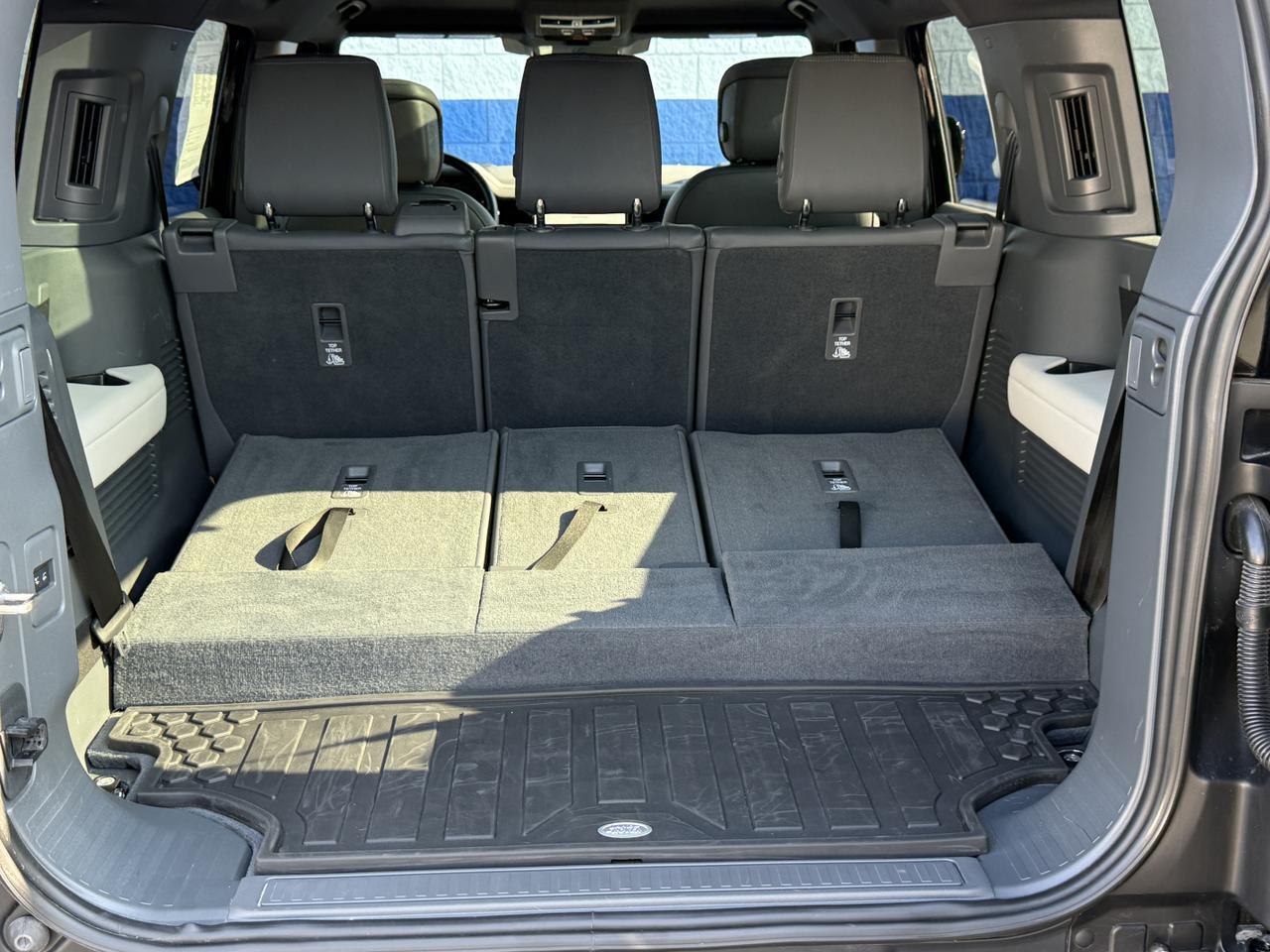 2023 Land Rover Defender 130 X-Dynamic SE Connellsville PA