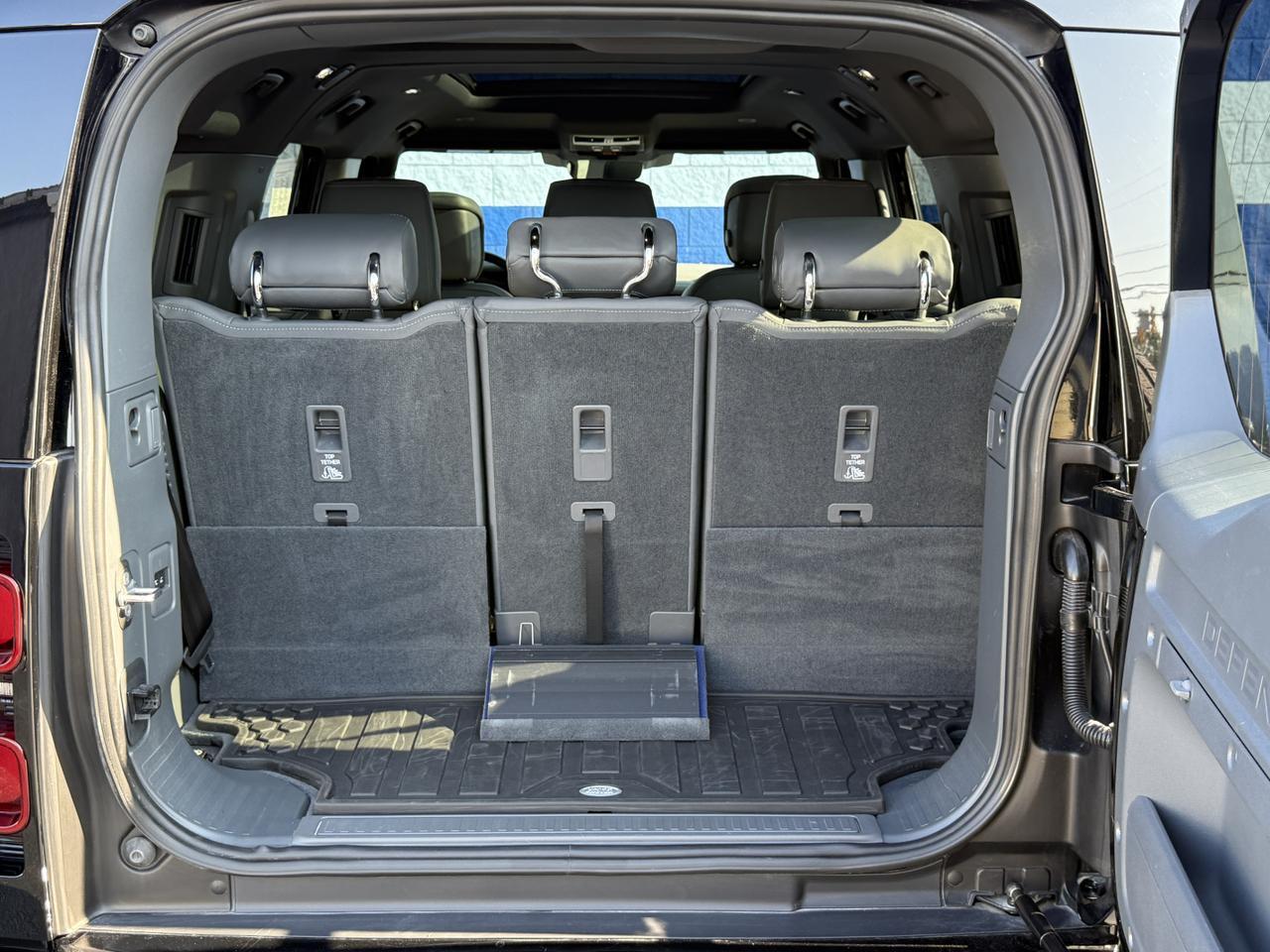 2023 Land Rover Defender 130 X-Dynamic SE Connellsville PA