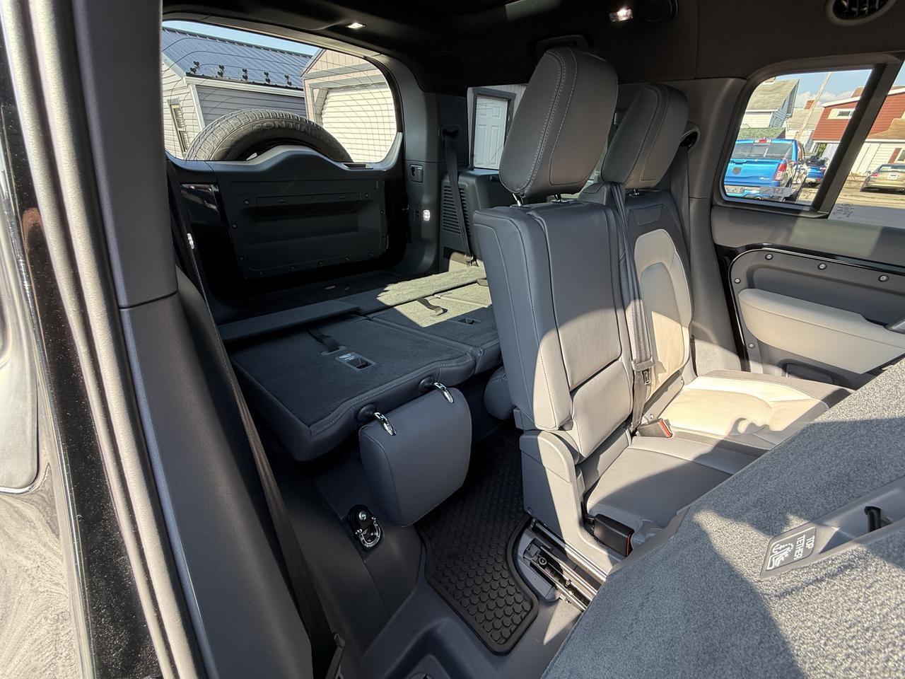 2023 Land Rover Defender 130 X-Dynamic SE Connellsville PA