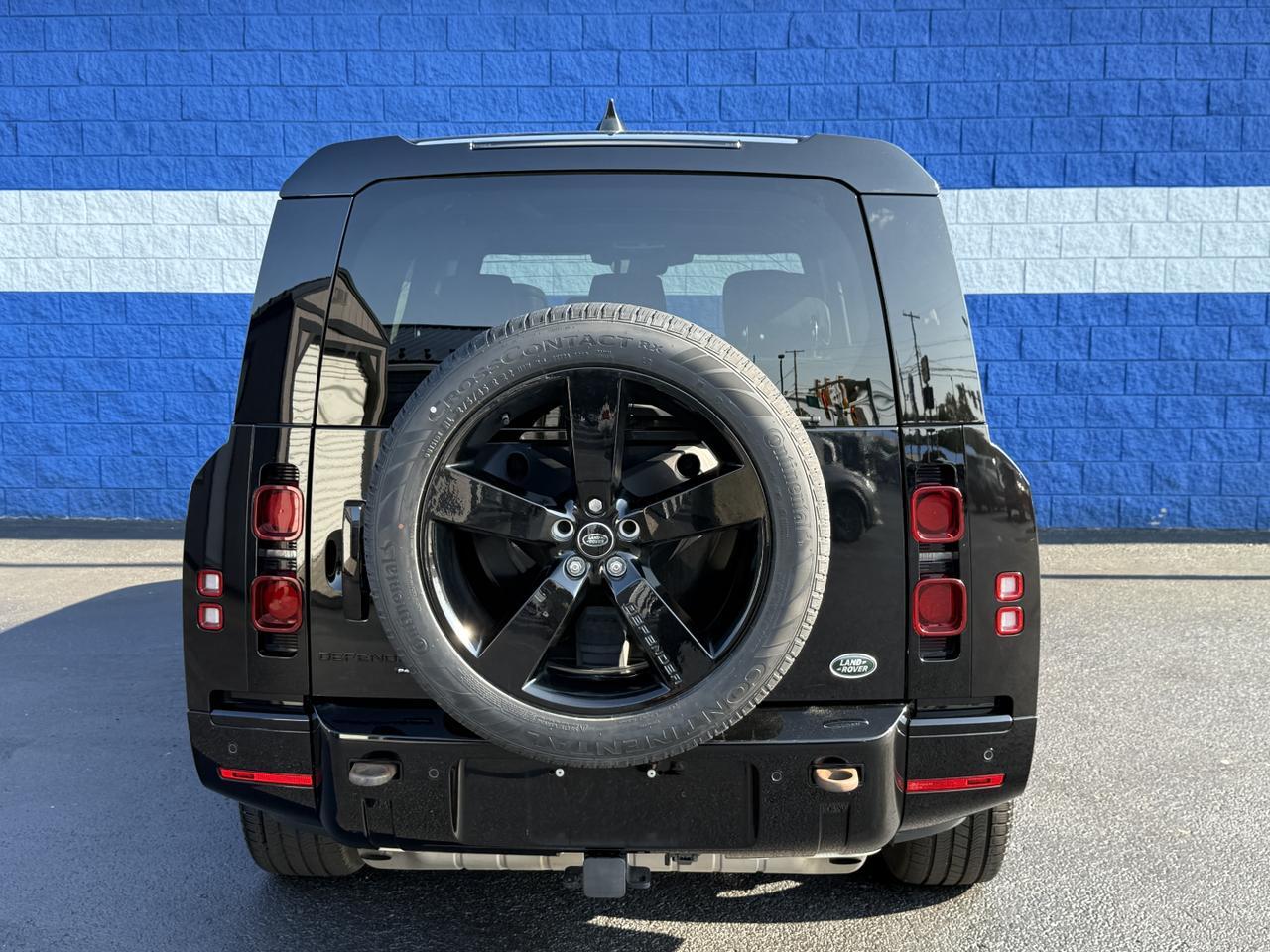 2023 Land Rover Defender 130 X-Dynamic SE Connellsville PA