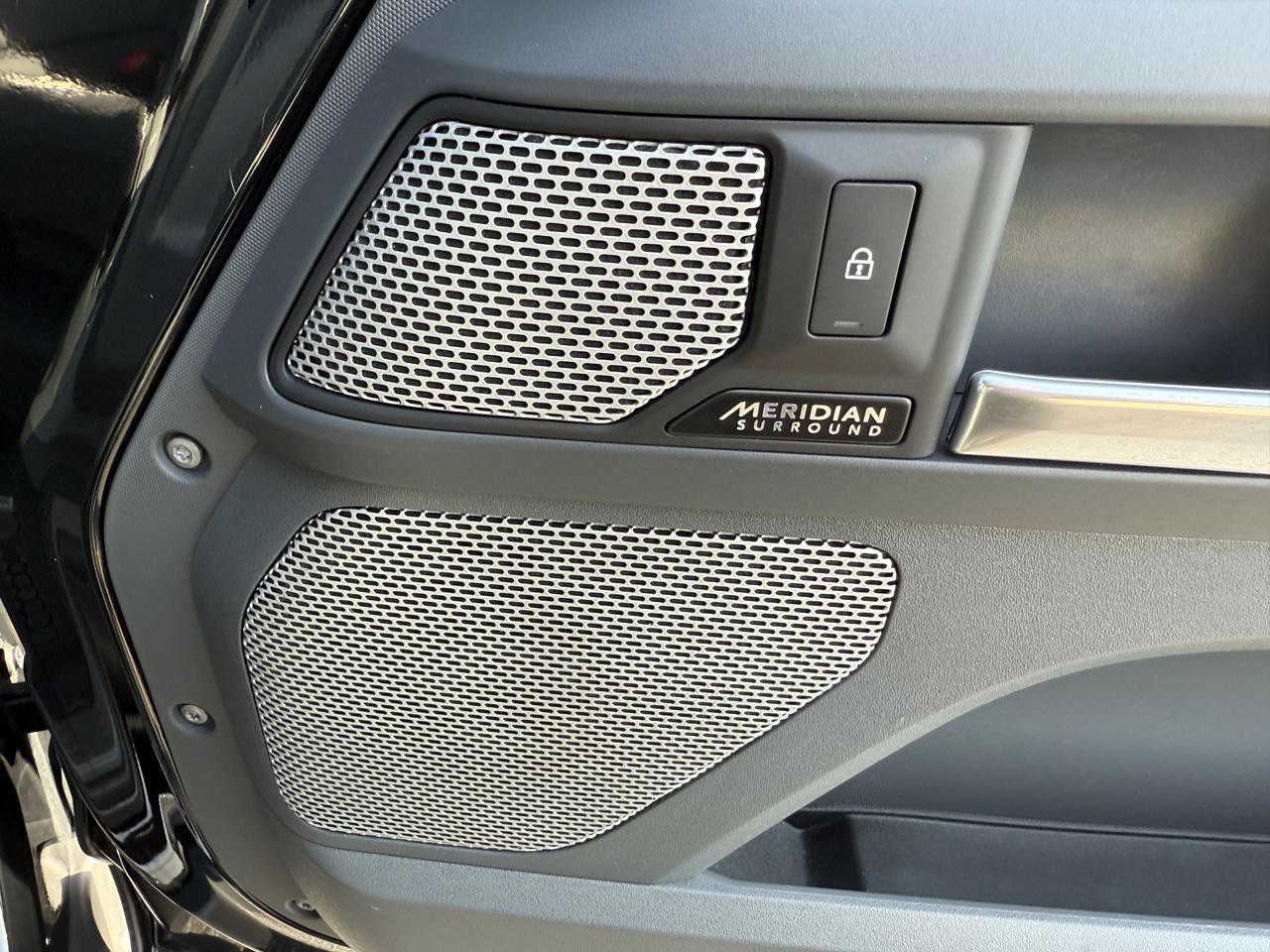 2023 Land Rover Defender 130 X-Dynamic SE Connellsville PA