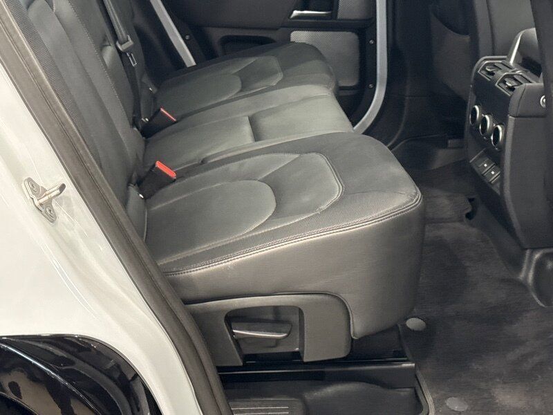 2023 Land Rover Defender 130 X-Dynamic SE Gladstone OR