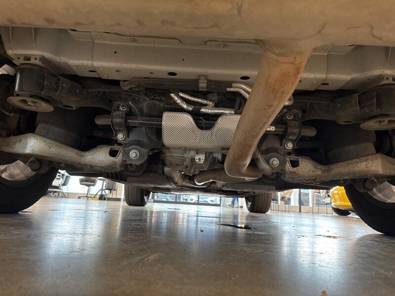 2023 Land Rover Defender 130 X-Dynamic SE Gladstone OR