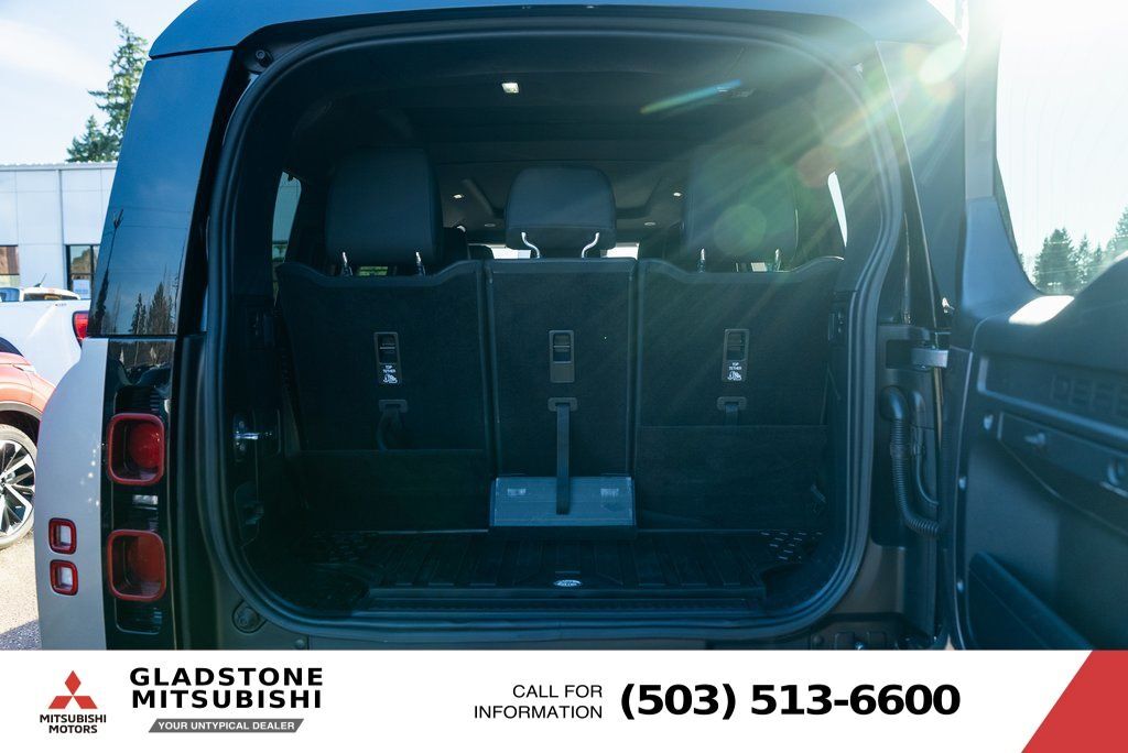 2023 Land Rover Defender 130 X-Dynamic SE Milwaukie OR