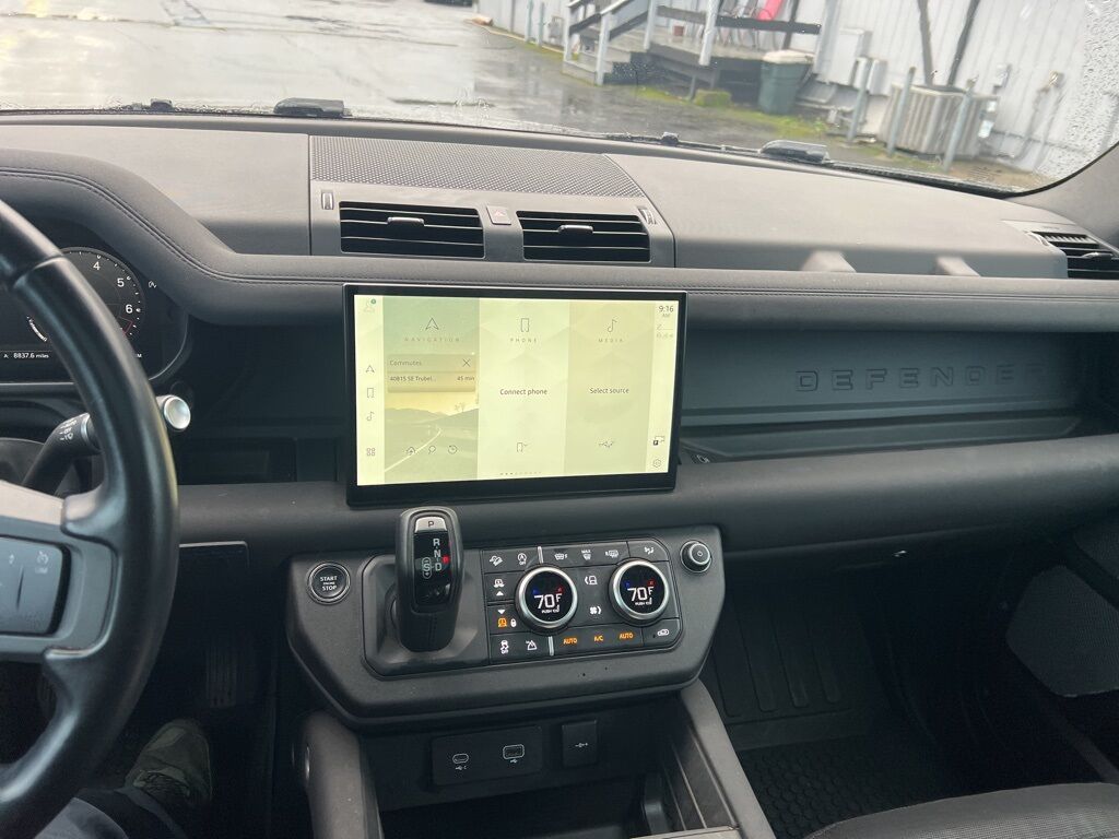 2023 Land Rover Defender 130 X-Dynamic SE Milwaukie OR